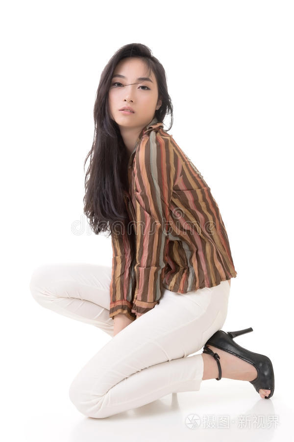 17间房主播跳舞 致命微笑